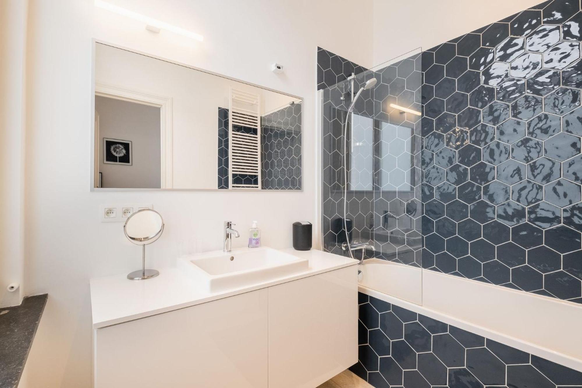 Apartment New Center Of Trendy St Gille Brussels