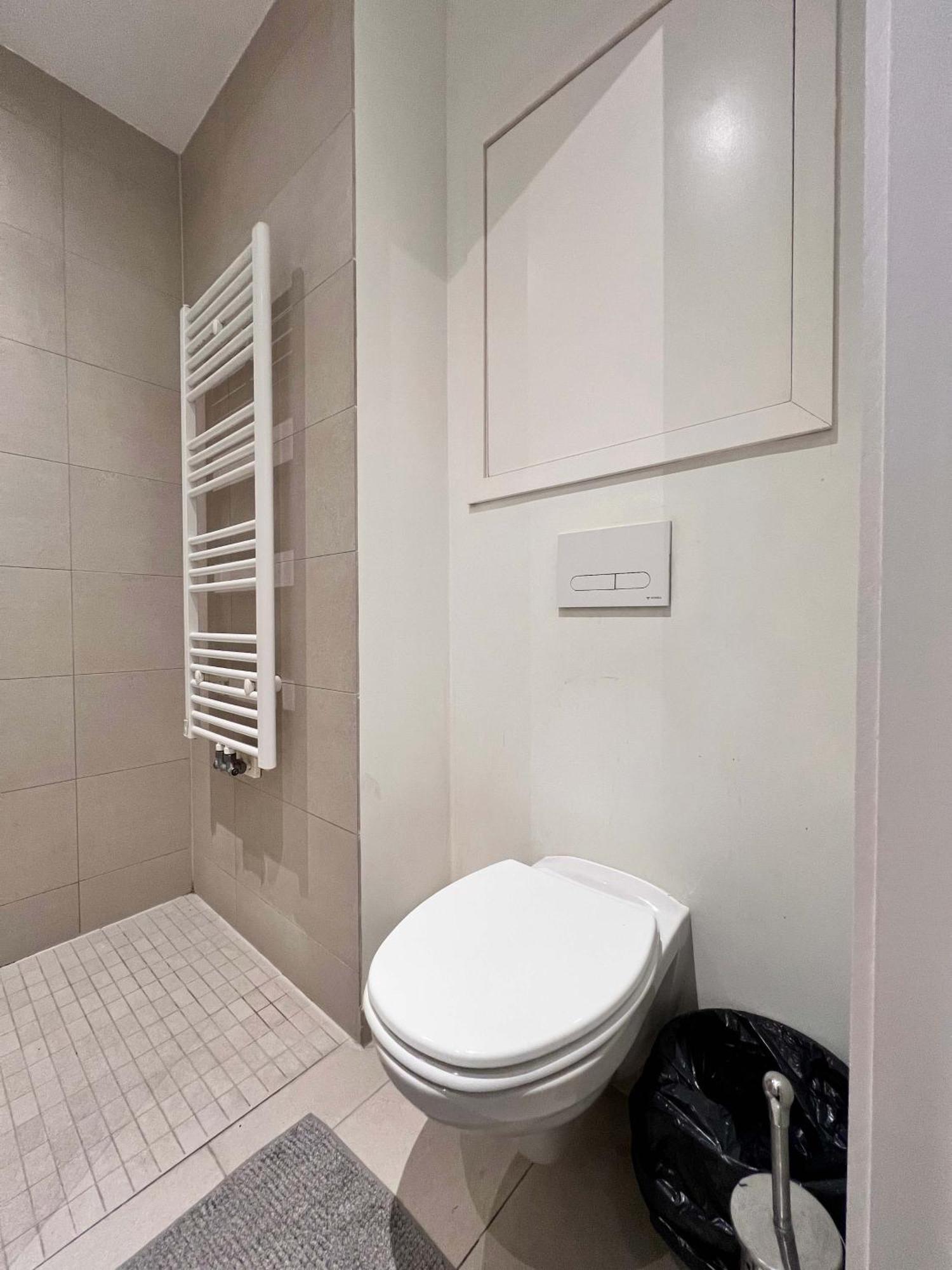 Apartment Lovely With Balcony By Grand Place For 4 *