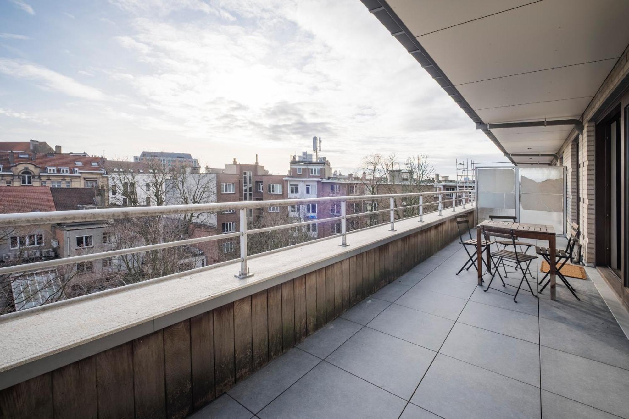 Apartment Eu Center *