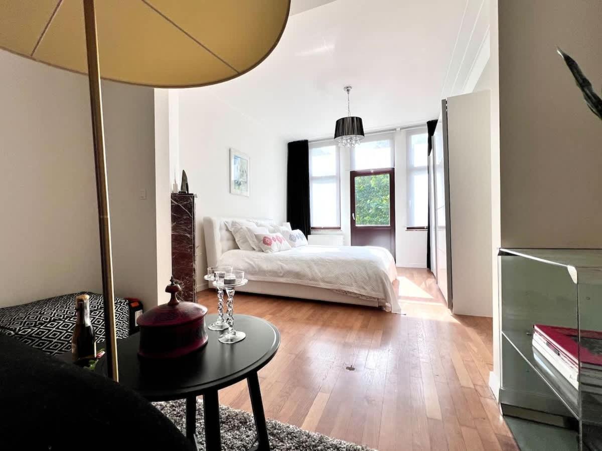 Chic Heart Of The With Balcony * Brussels
