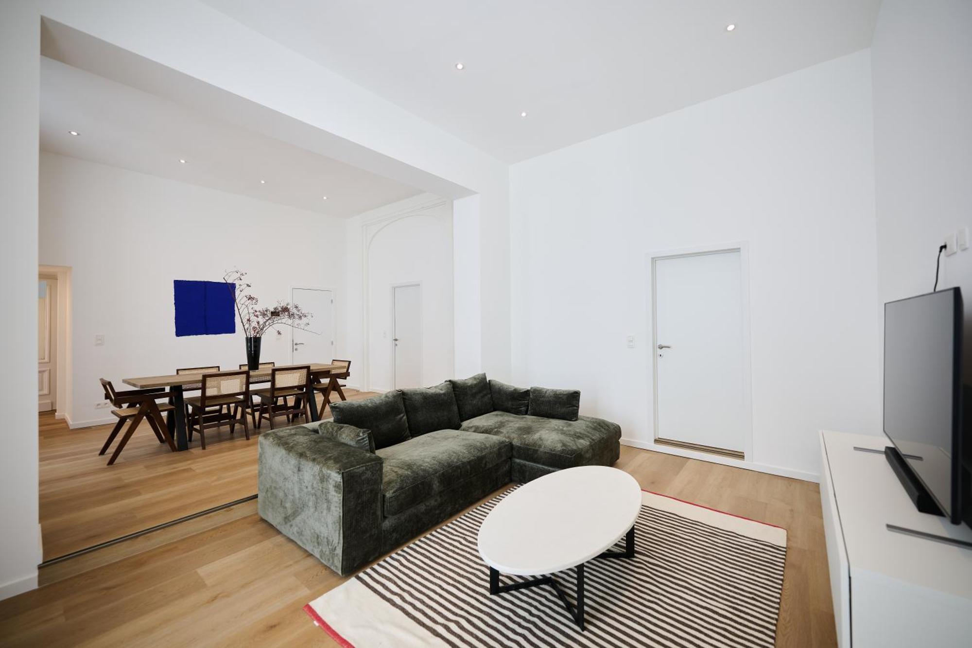 Toison D'or & Saunna 2 Apartment