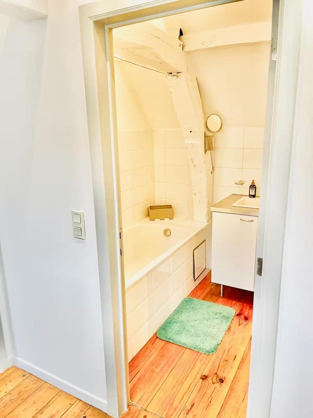 Spacious Terrace In The Heart Of Brussels