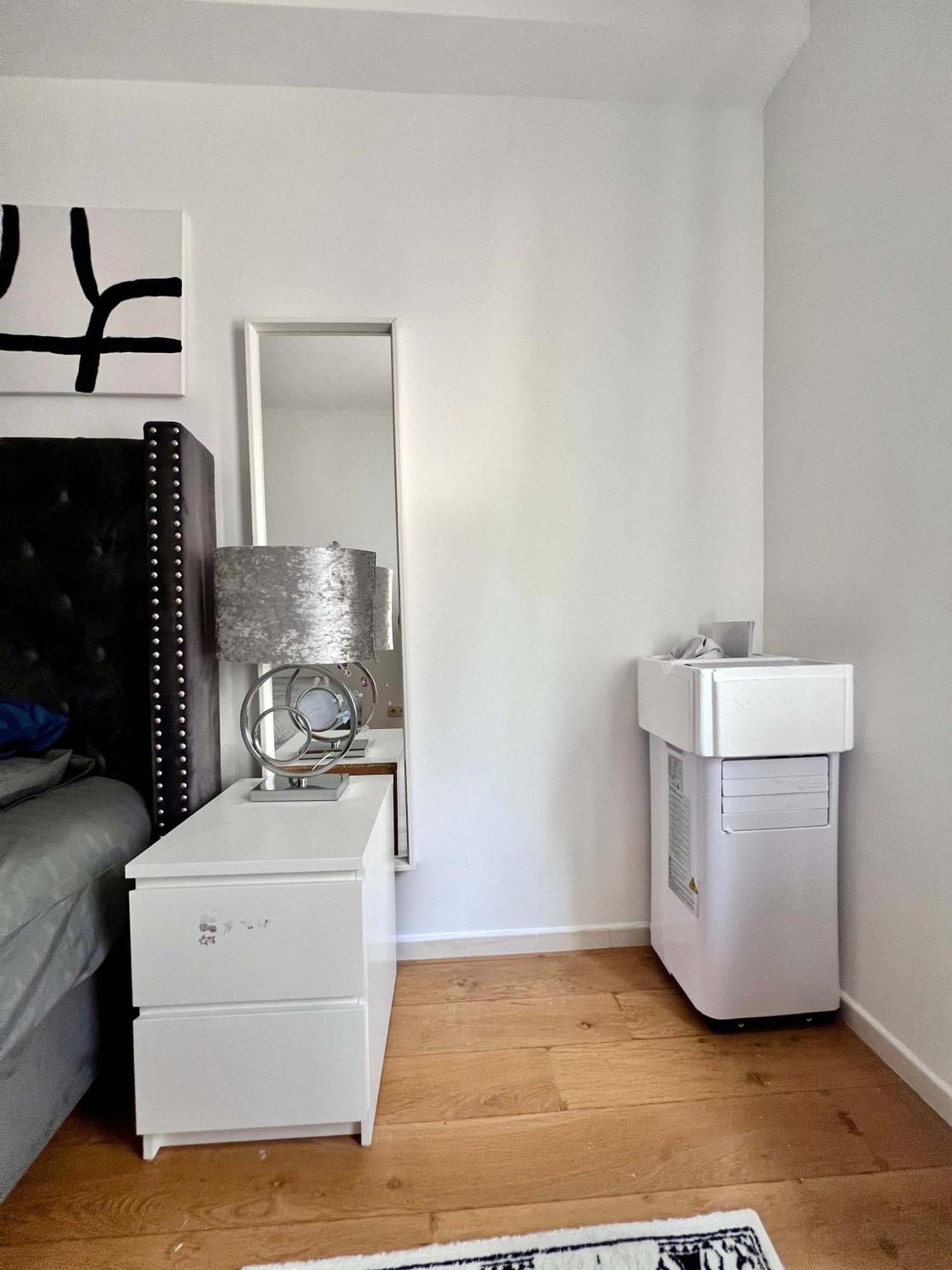 Apartment Cosy Family For Up To 9 Guests Near Midi Station Brussels