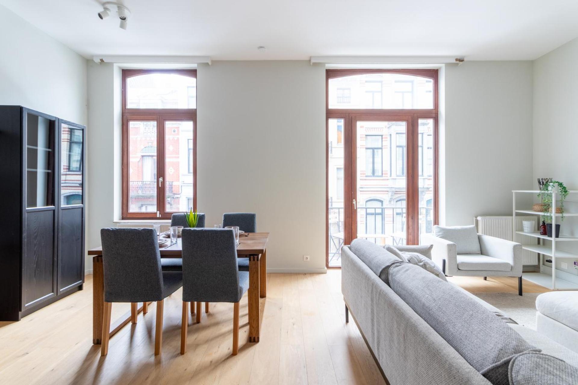 Bright Near Eu Quarter & Schuman Metro Apartment