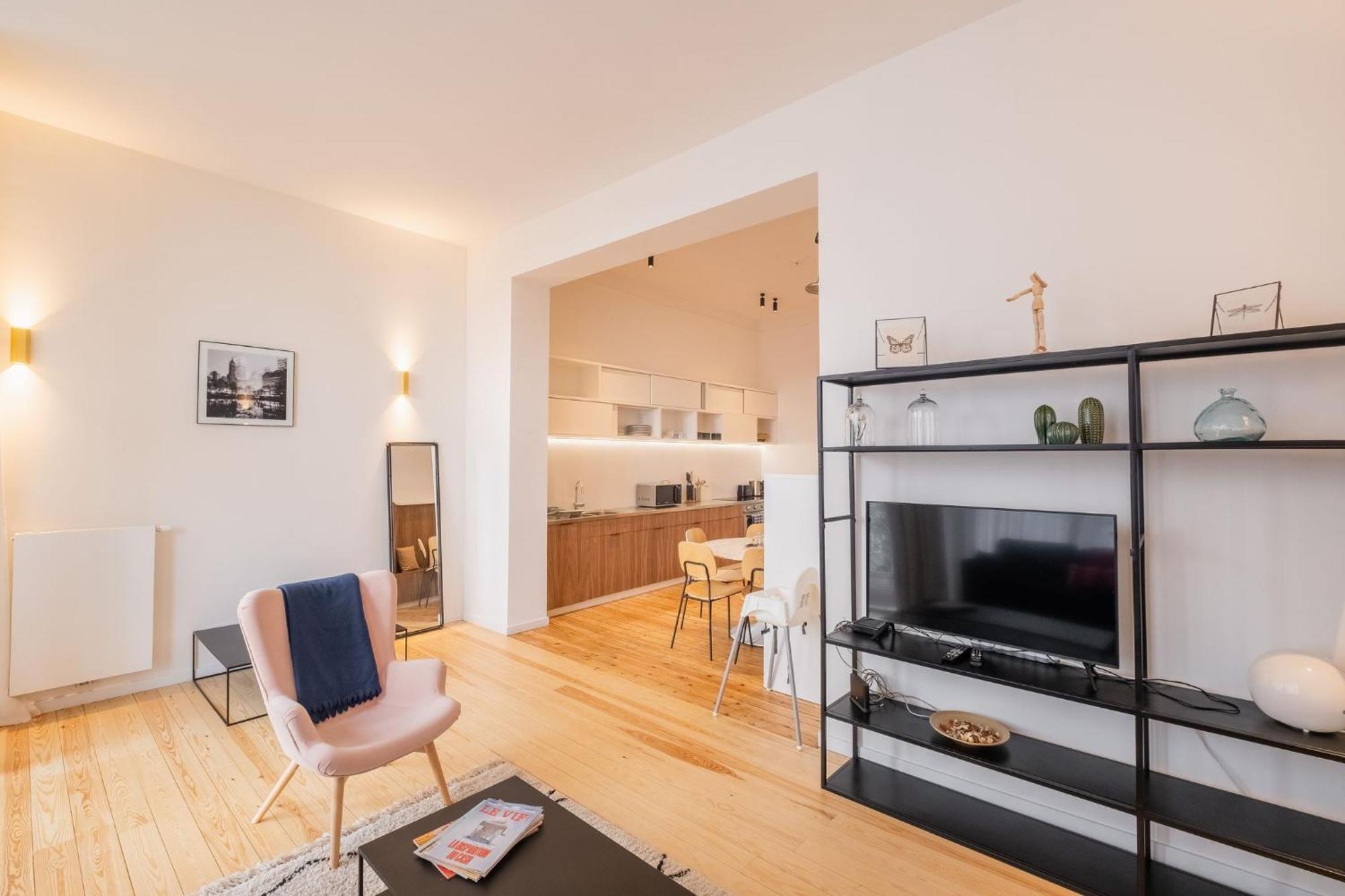 New Center Of Trendy St Gille * Brussels