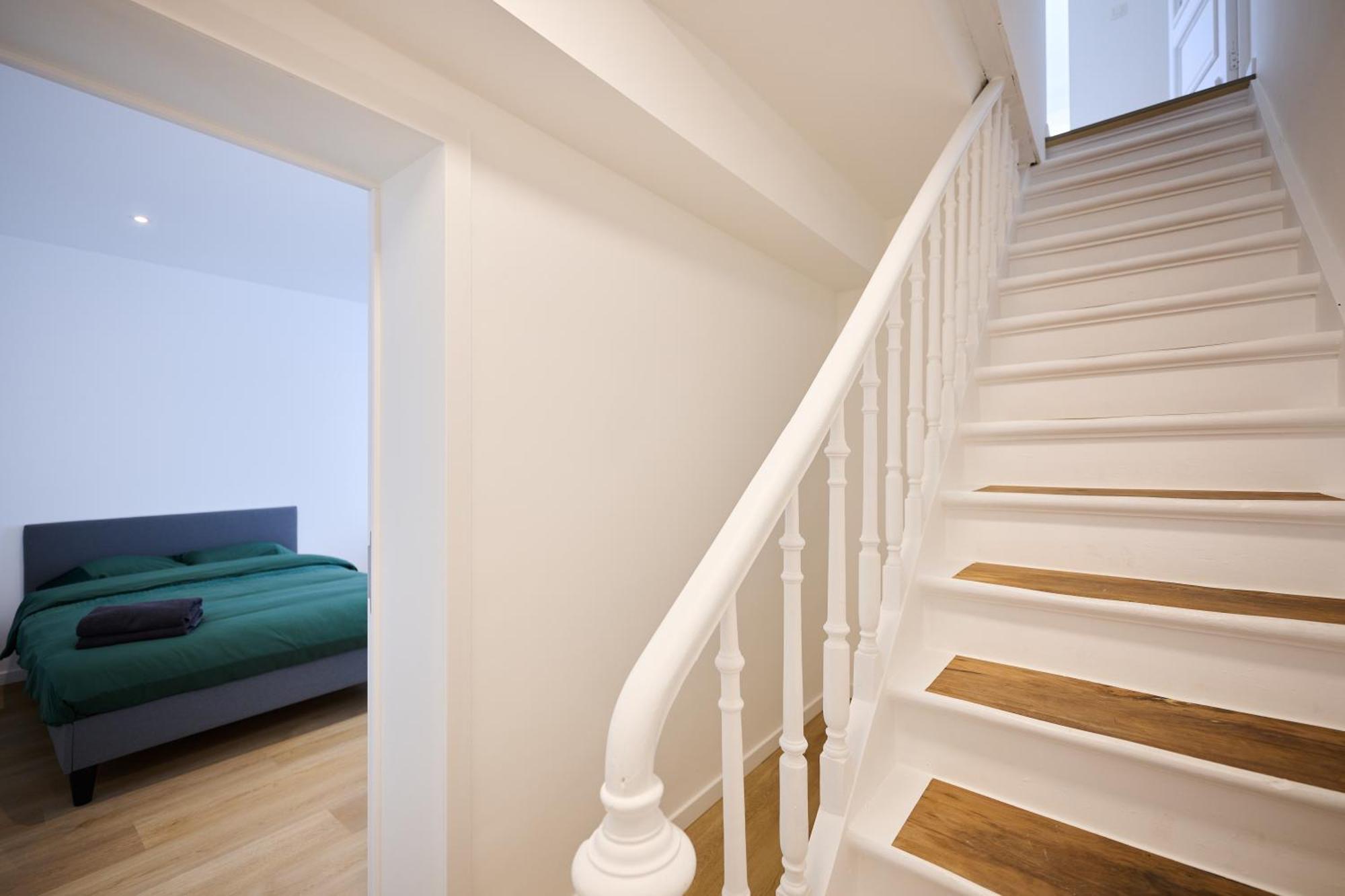 Toison D'or & Saunna 2 Apartment *