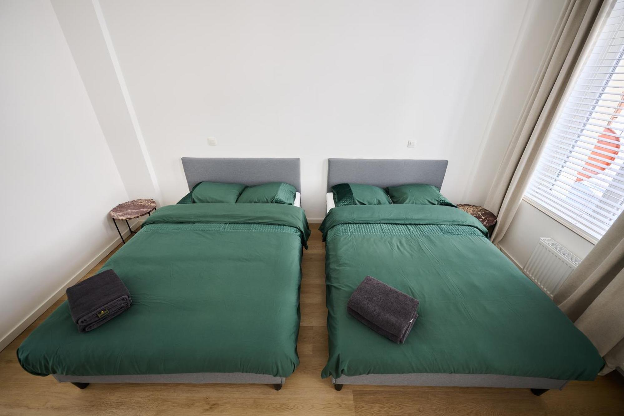 Toison D'or & Saunna 2 *