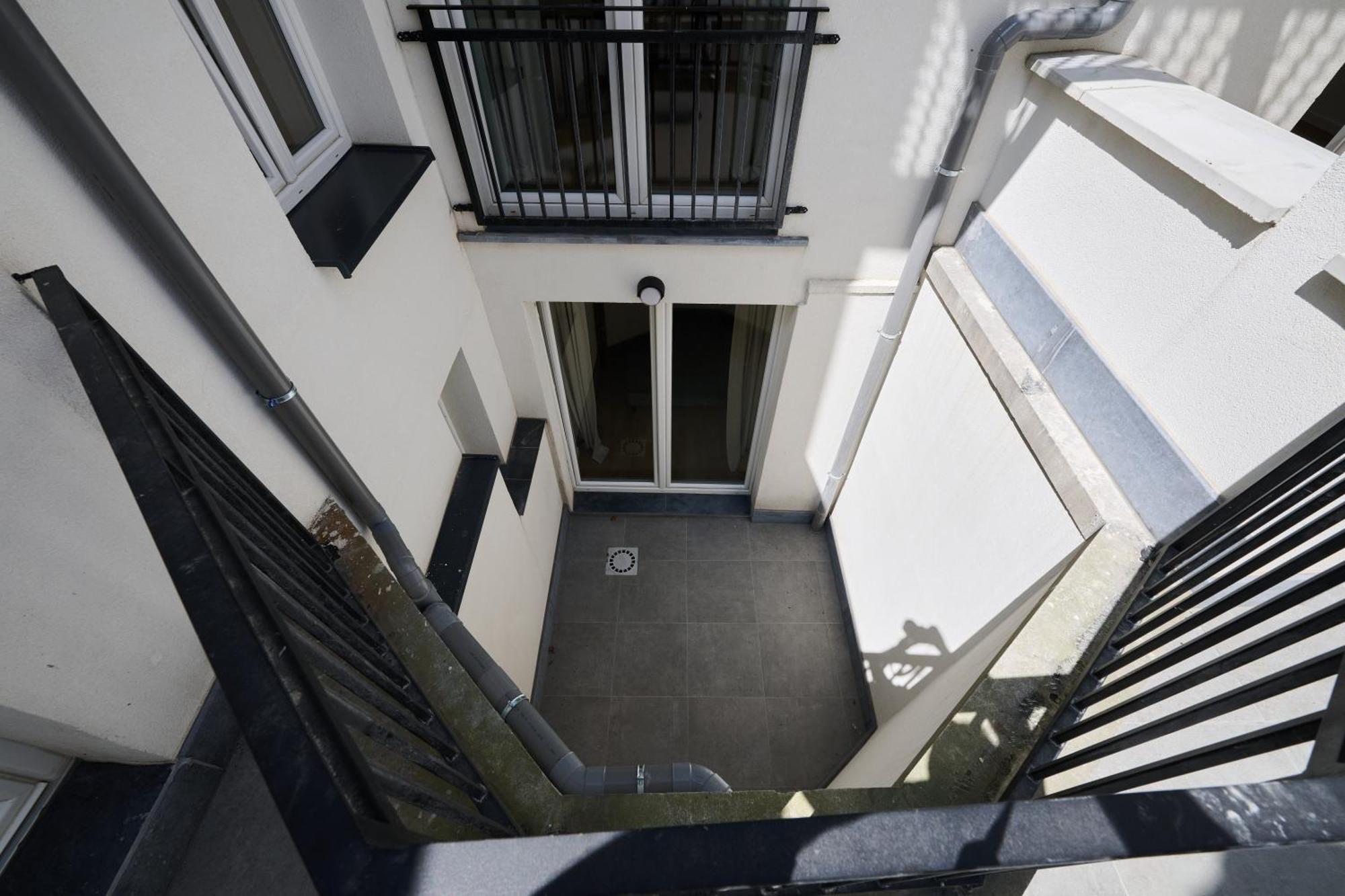 Toison D'or & Saunna 2 Apartment