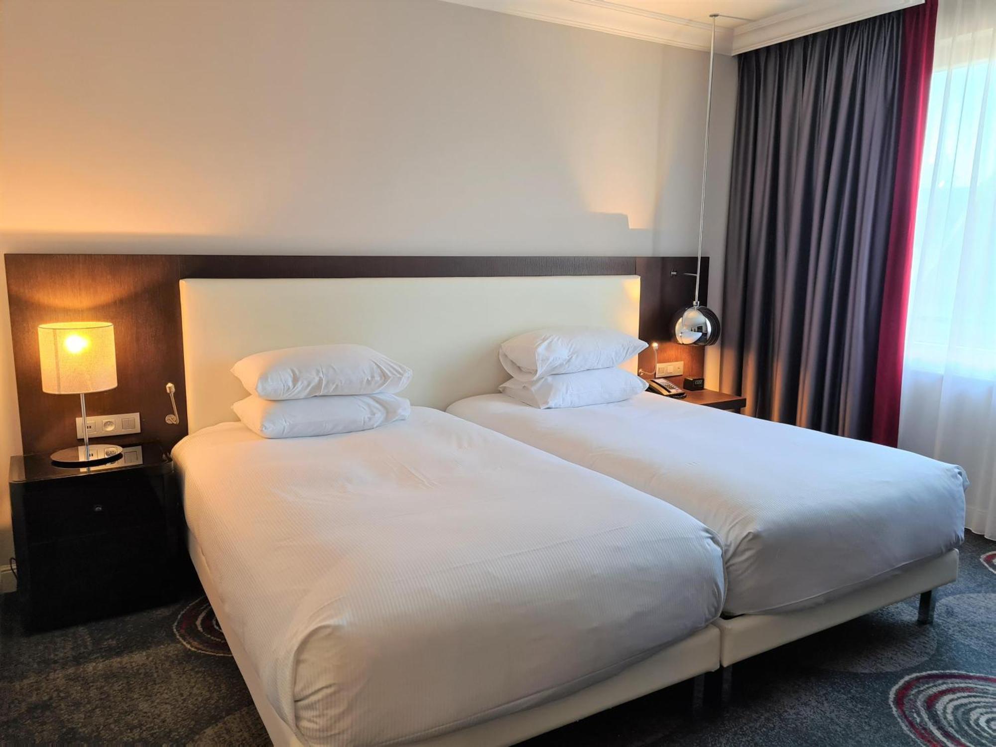 Hotel Hilton Grand Place 4*
