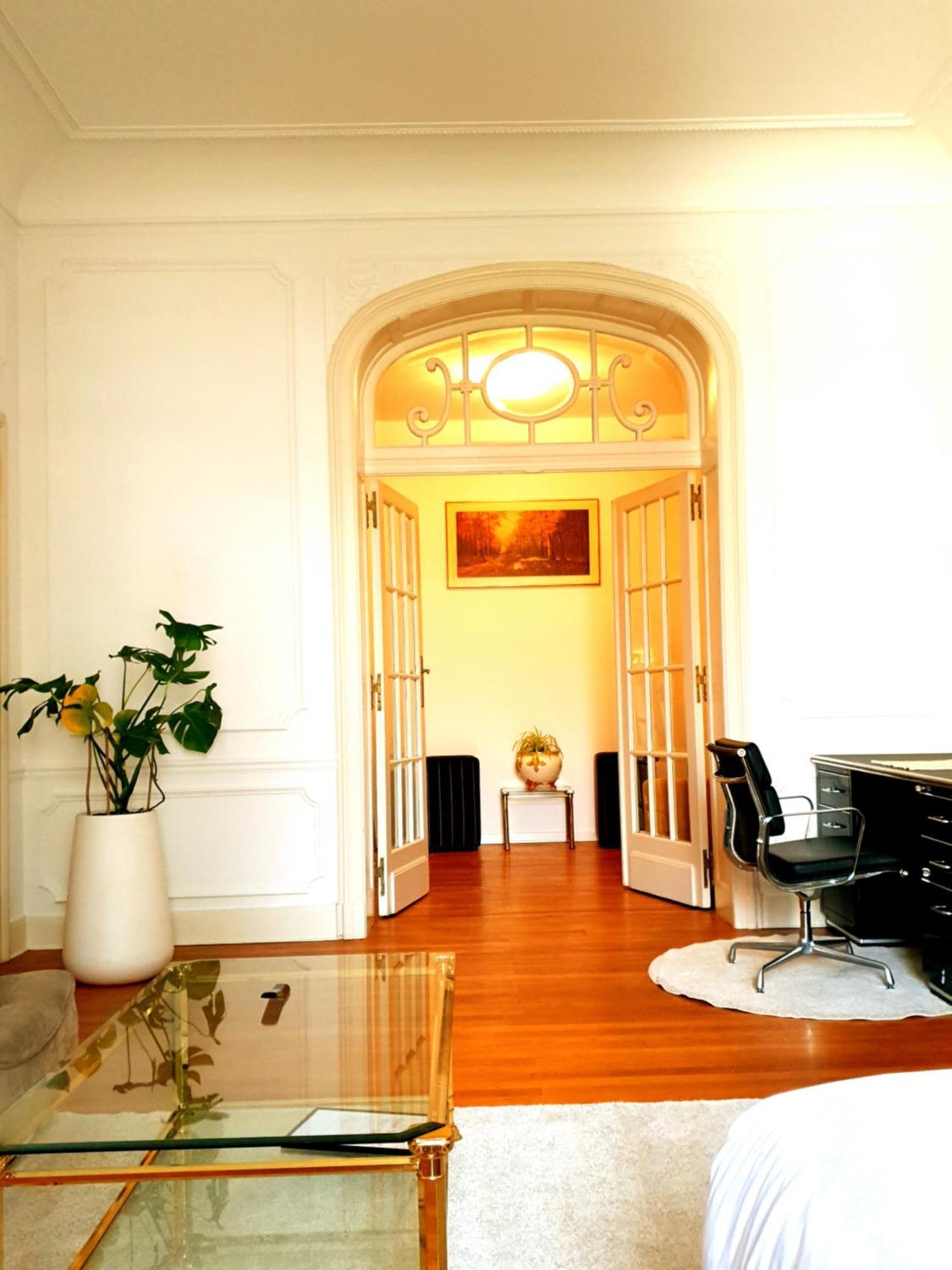 Viktoria Guest house 3*