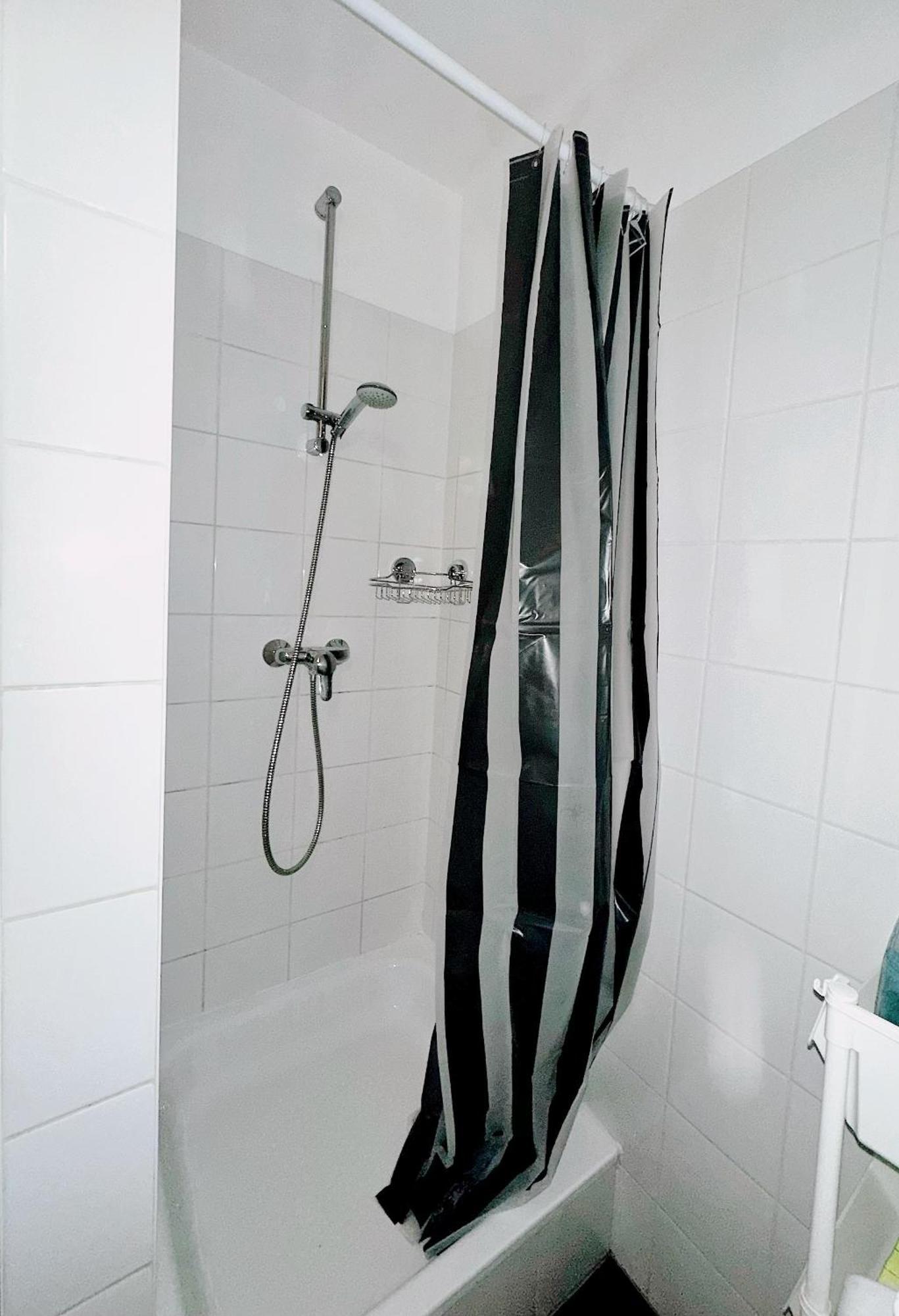 Accommodatie bij particulieren 2 5 Personnes Avec Salle De Bain Privee Proche Gare Du Midi *