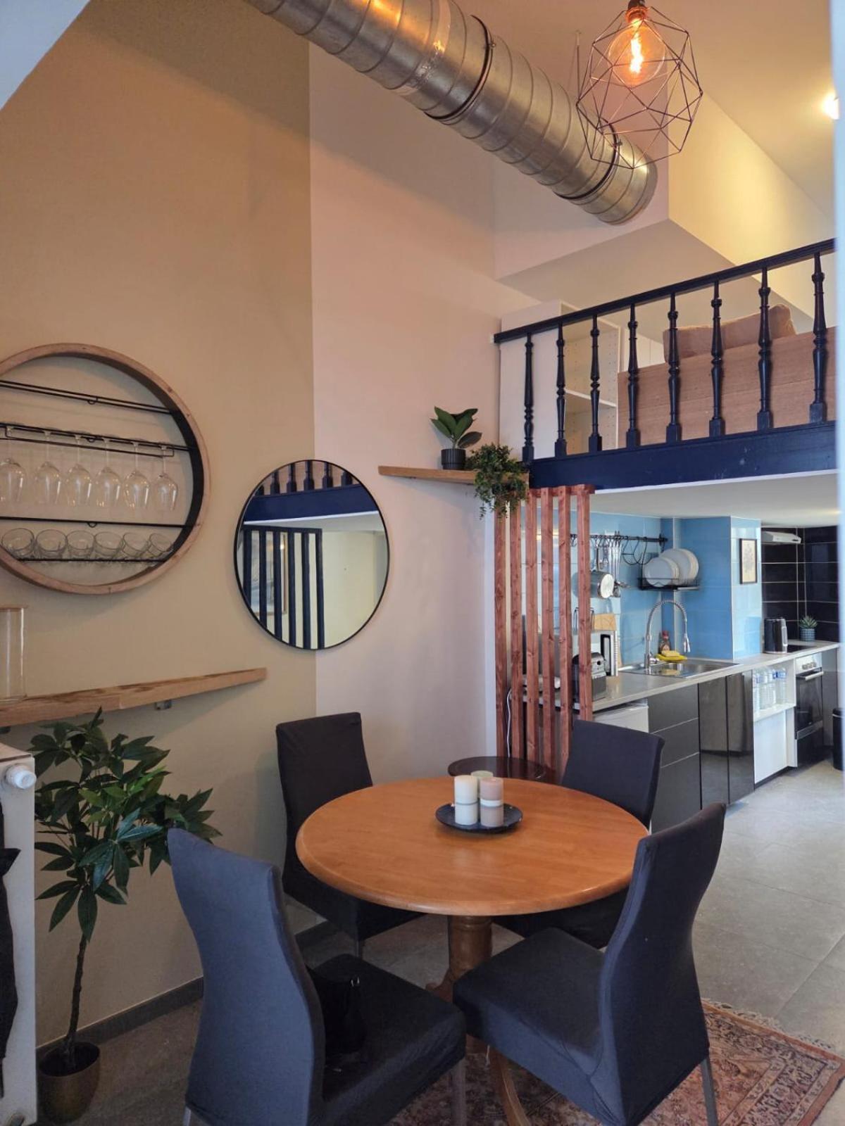 Apartment Industrial-style Loft With Mezzanine Bedroom In Prime Area Brussels