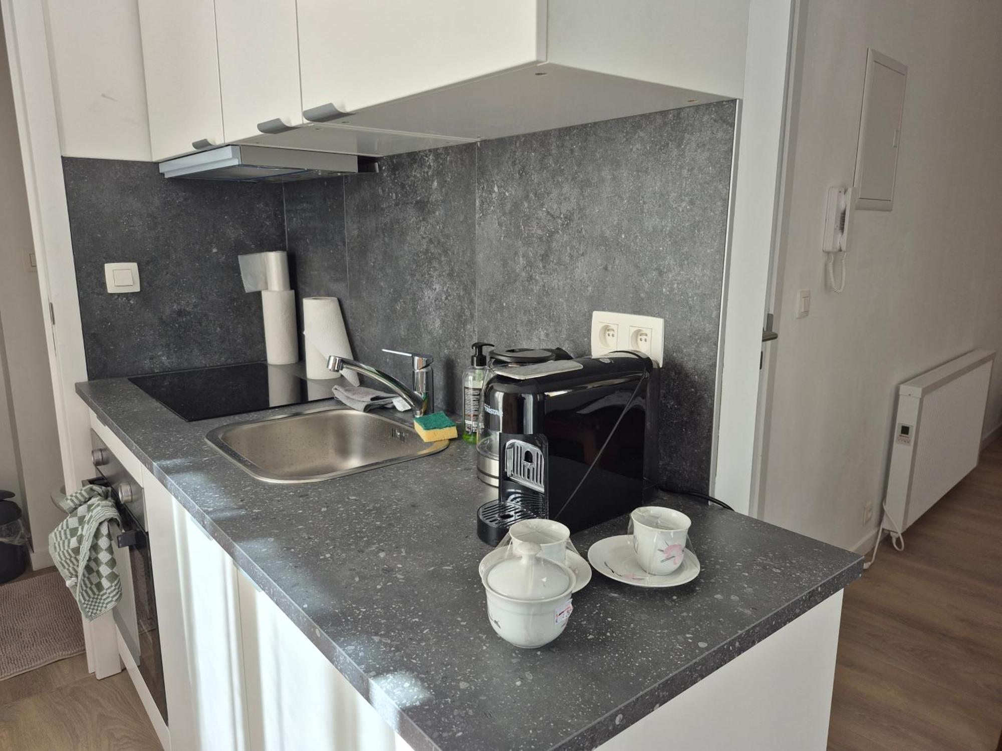 Les Pieds A La Grand Place *