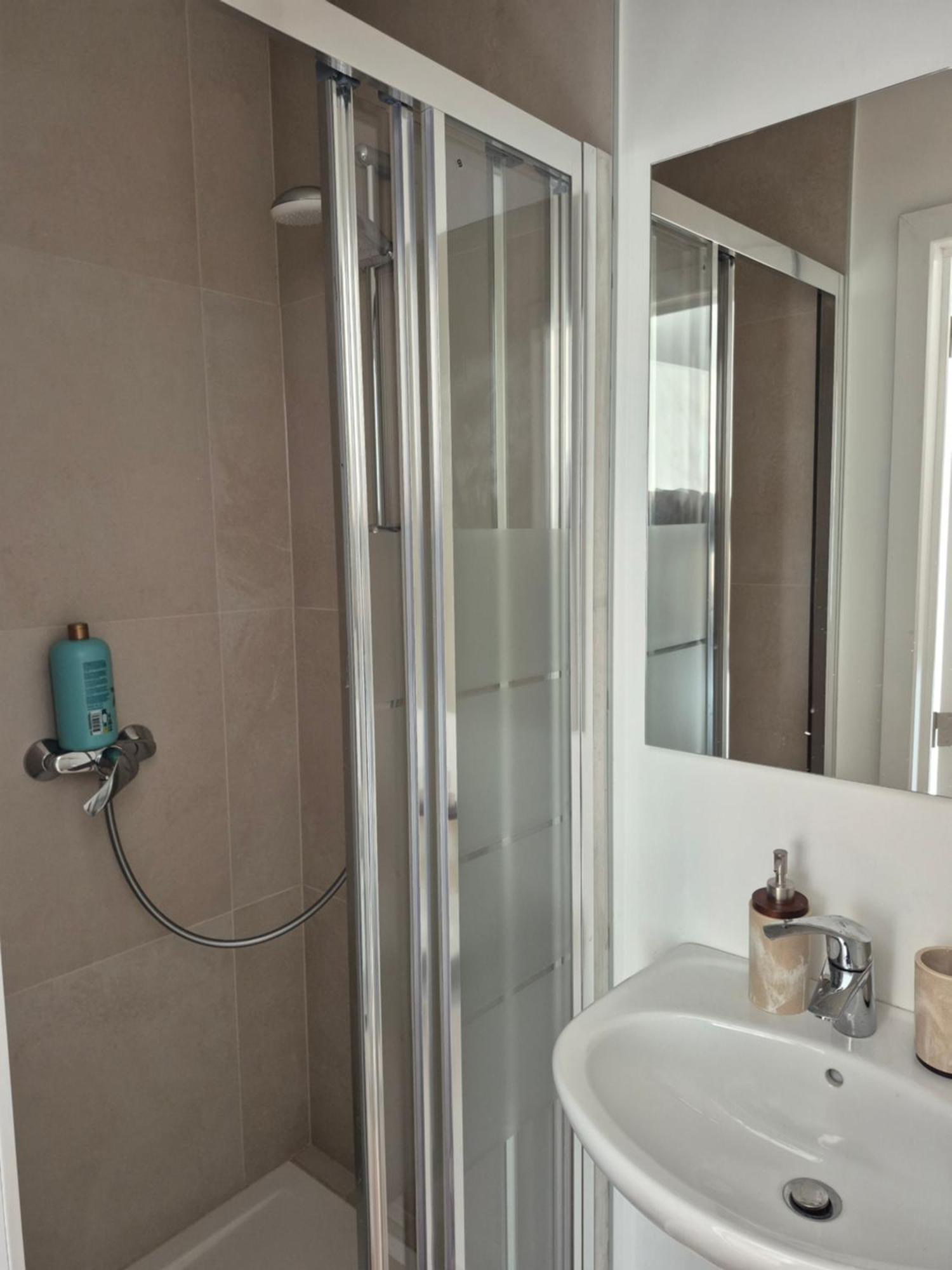 Les Pieds A La Grand Place Apartment