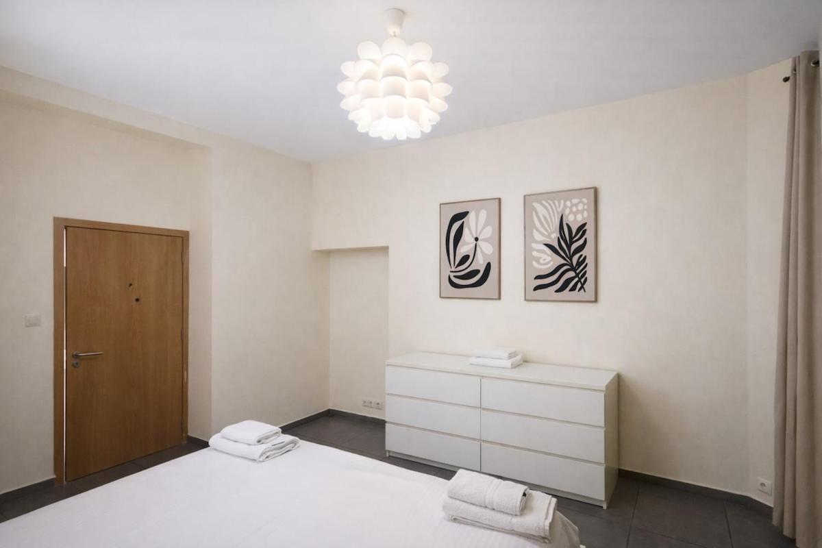 Apartment Spacious 2br Near Grand Place3