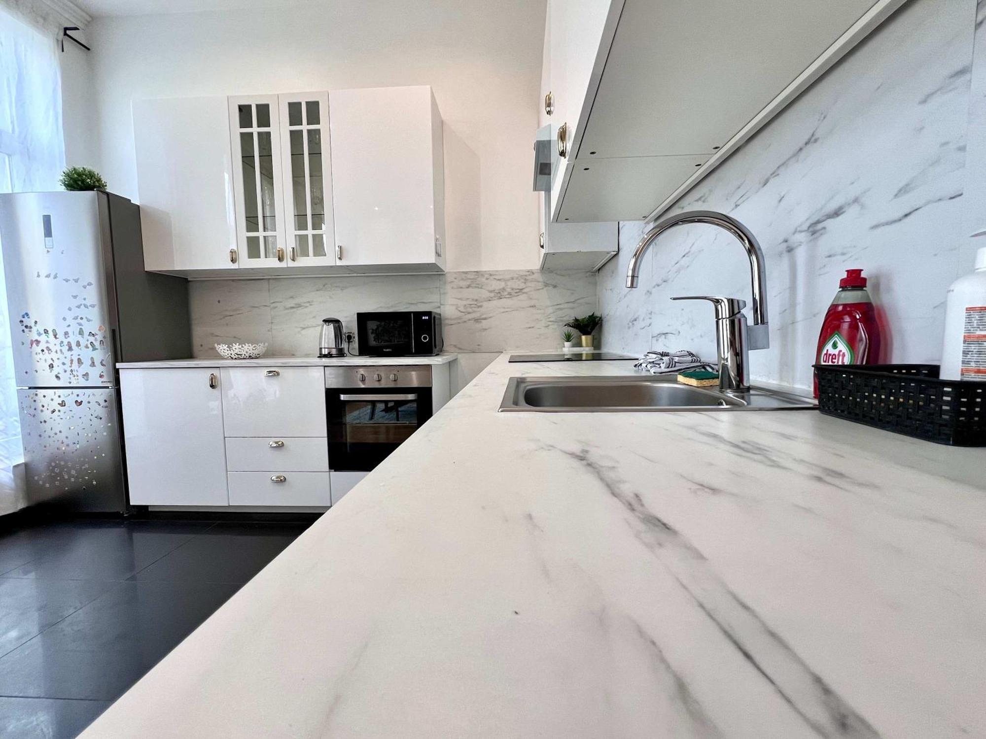 Apartment Family Cosy For Up To 9 Guests Near Midi Station *