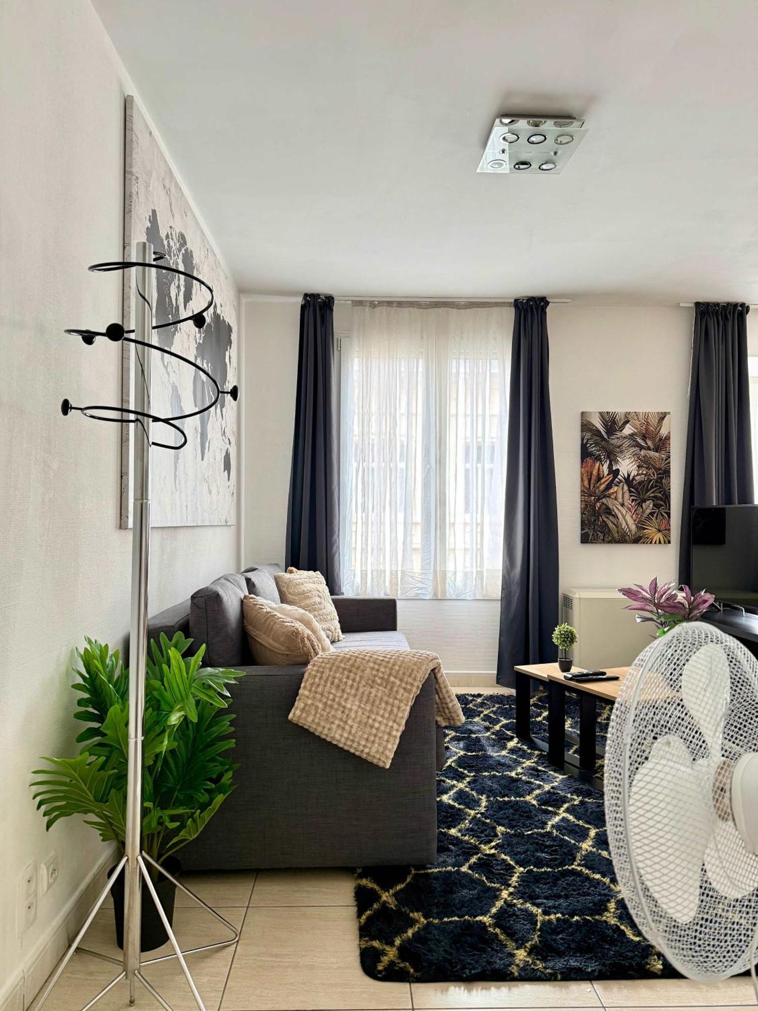 Apartment Elegant Close To The European Parliament