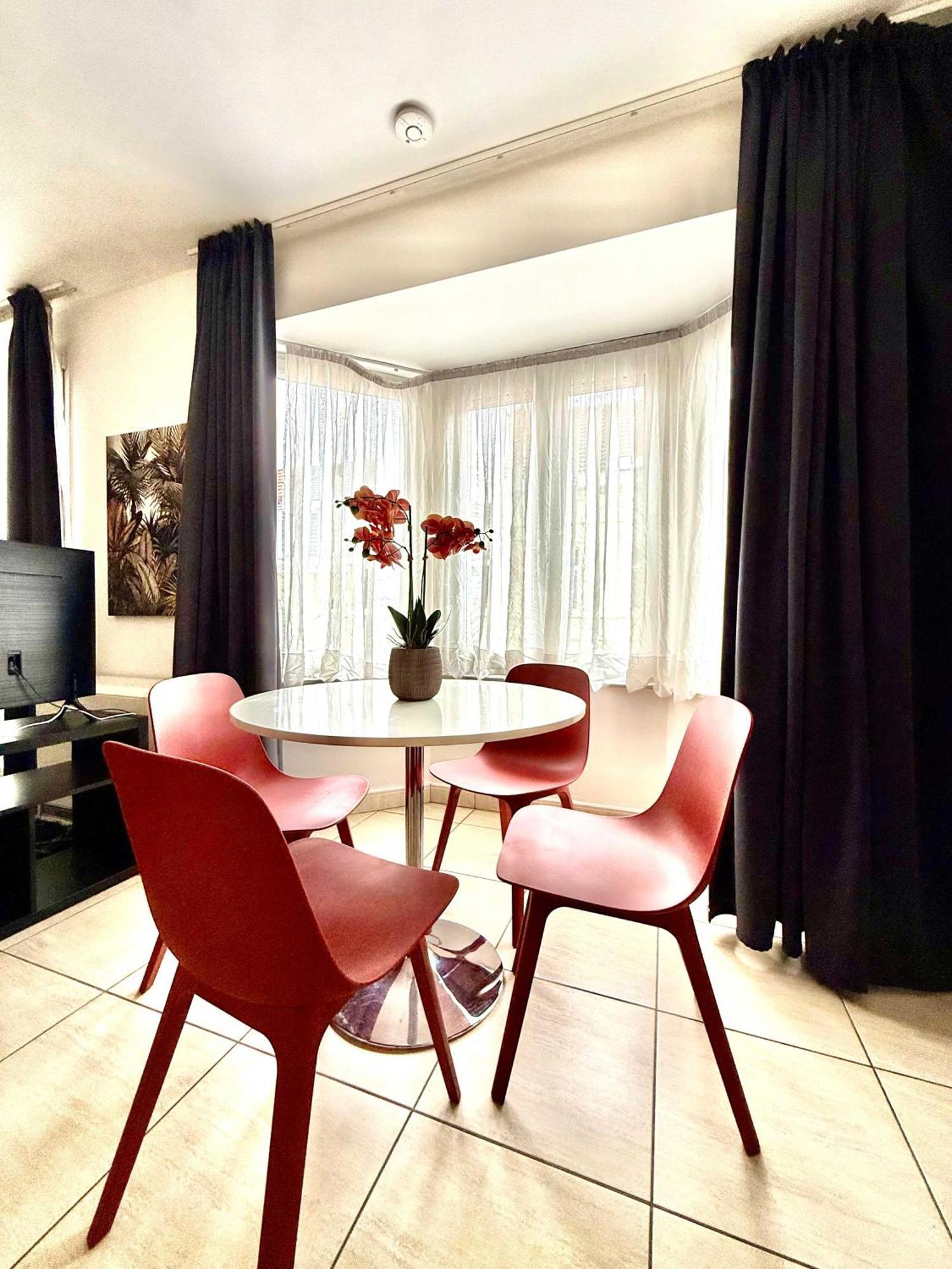 Apartment Elegant Close To The European Parliament Brussels