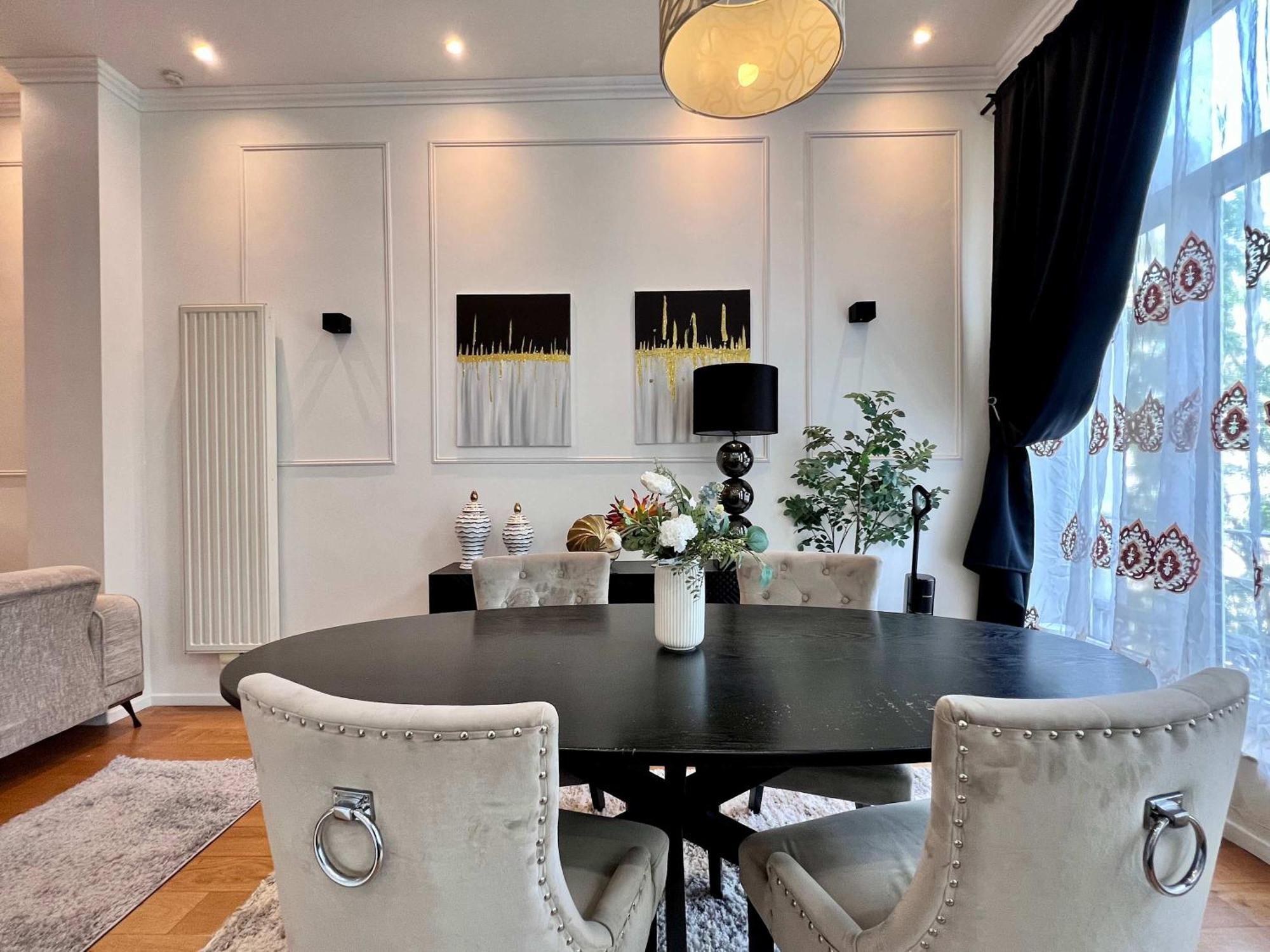 Apartment Family Cosy For Up To 9 Guests Near Midi Station *