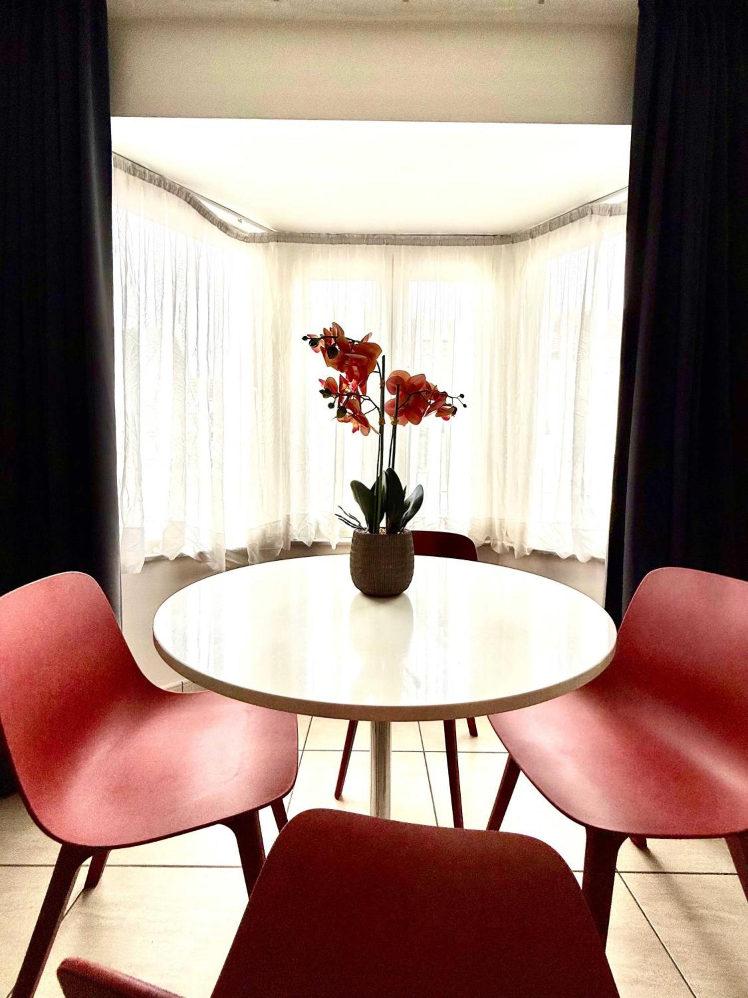 Apartment Elegant Close To The European Parliament