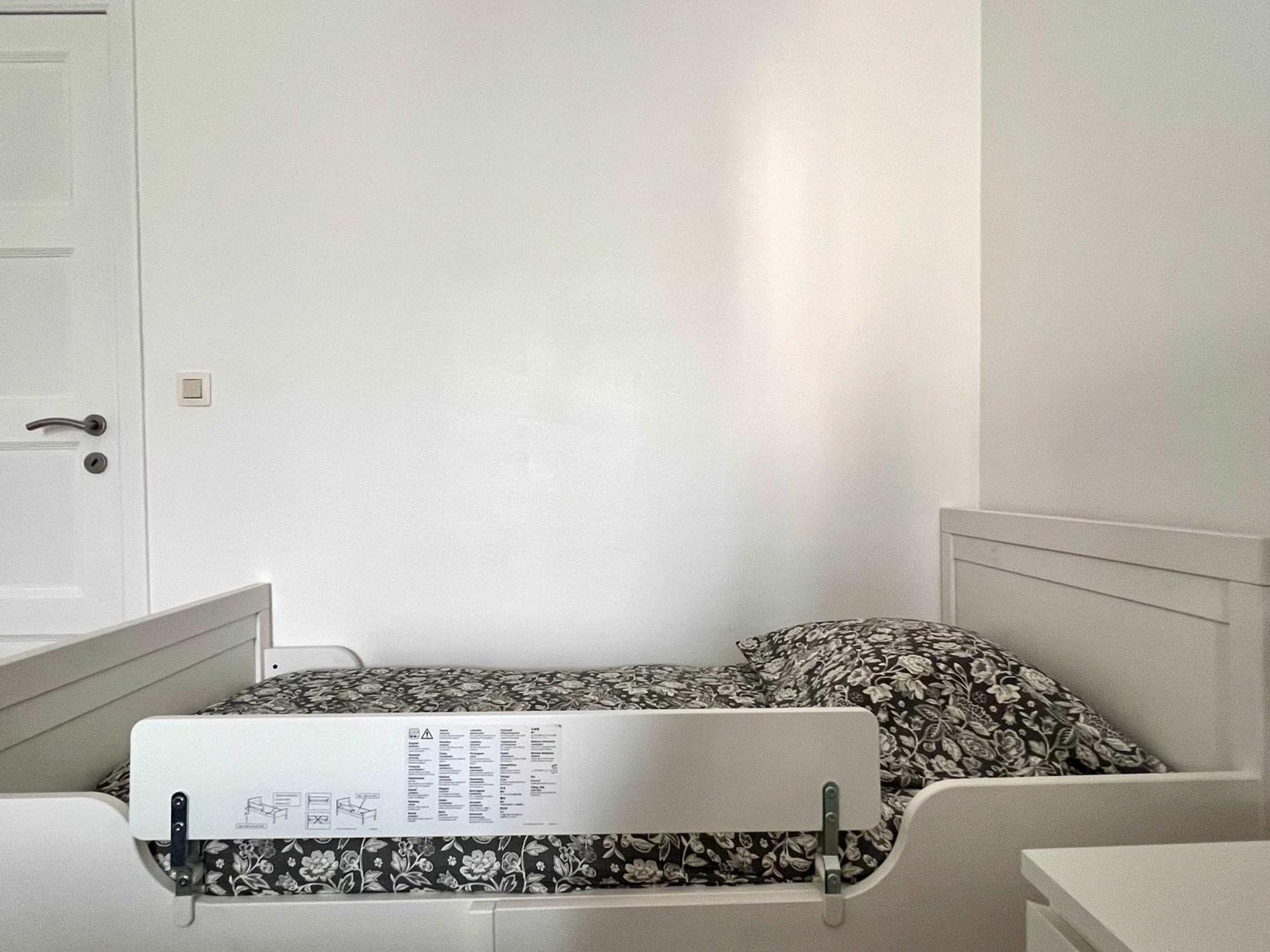 Family Cosy For Up To 9 Guests Near Midi Station Apartment Brussels