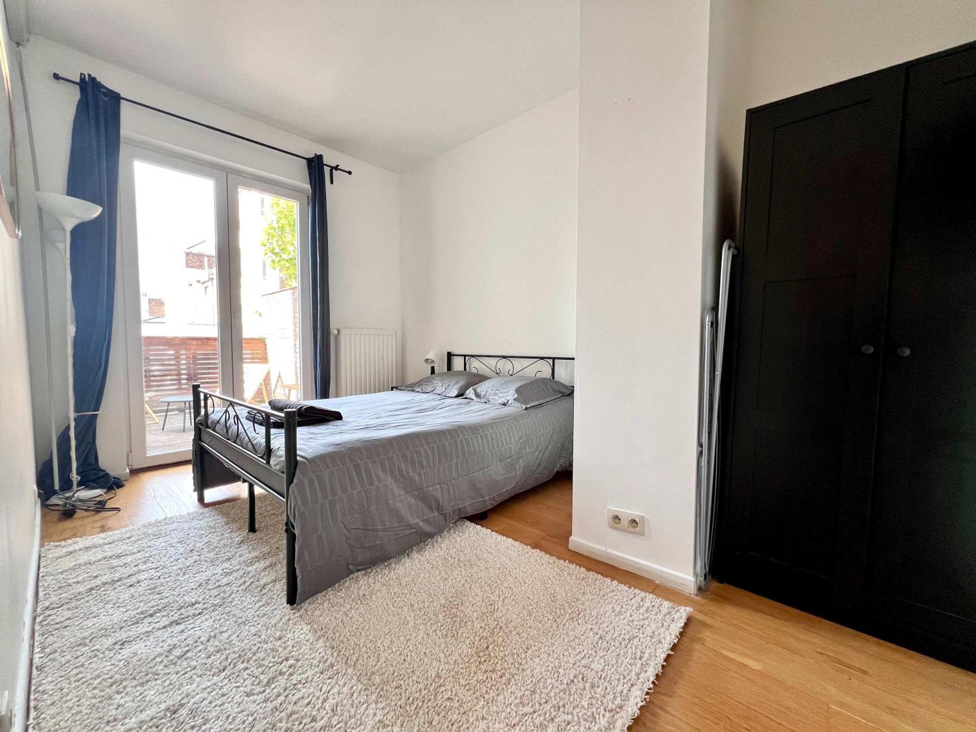 Apartment Family Cosy For Up To 9 Guests Near Midi Station