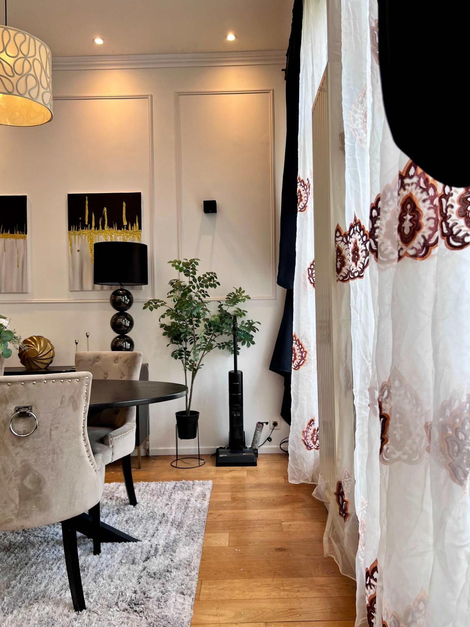 Family Cosy For Up To 9 Guests Near Midi Station * Brussels