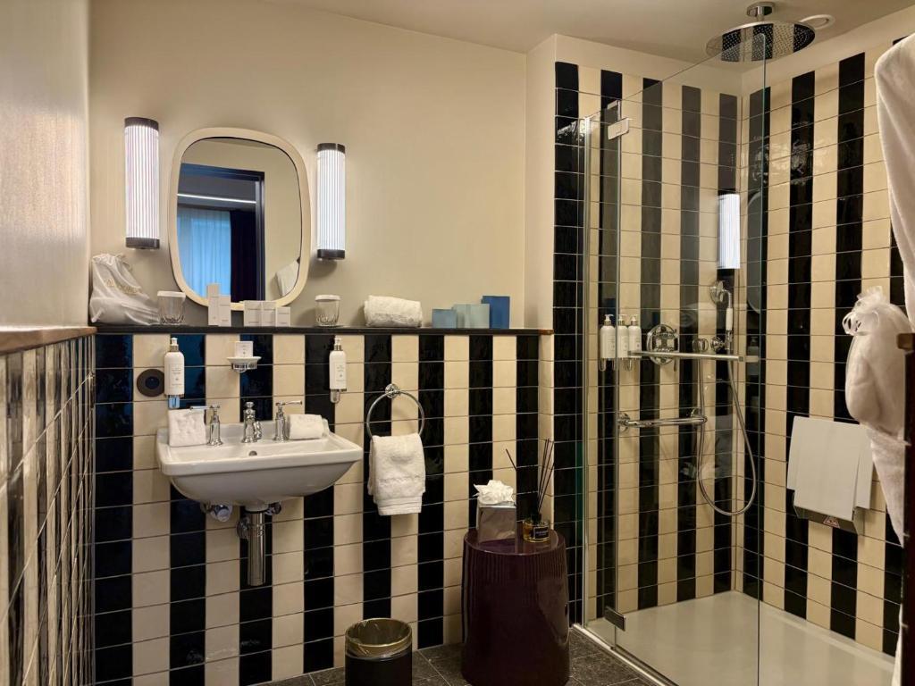 Hotel Faubourg 21 - The Leading Of The World 5*