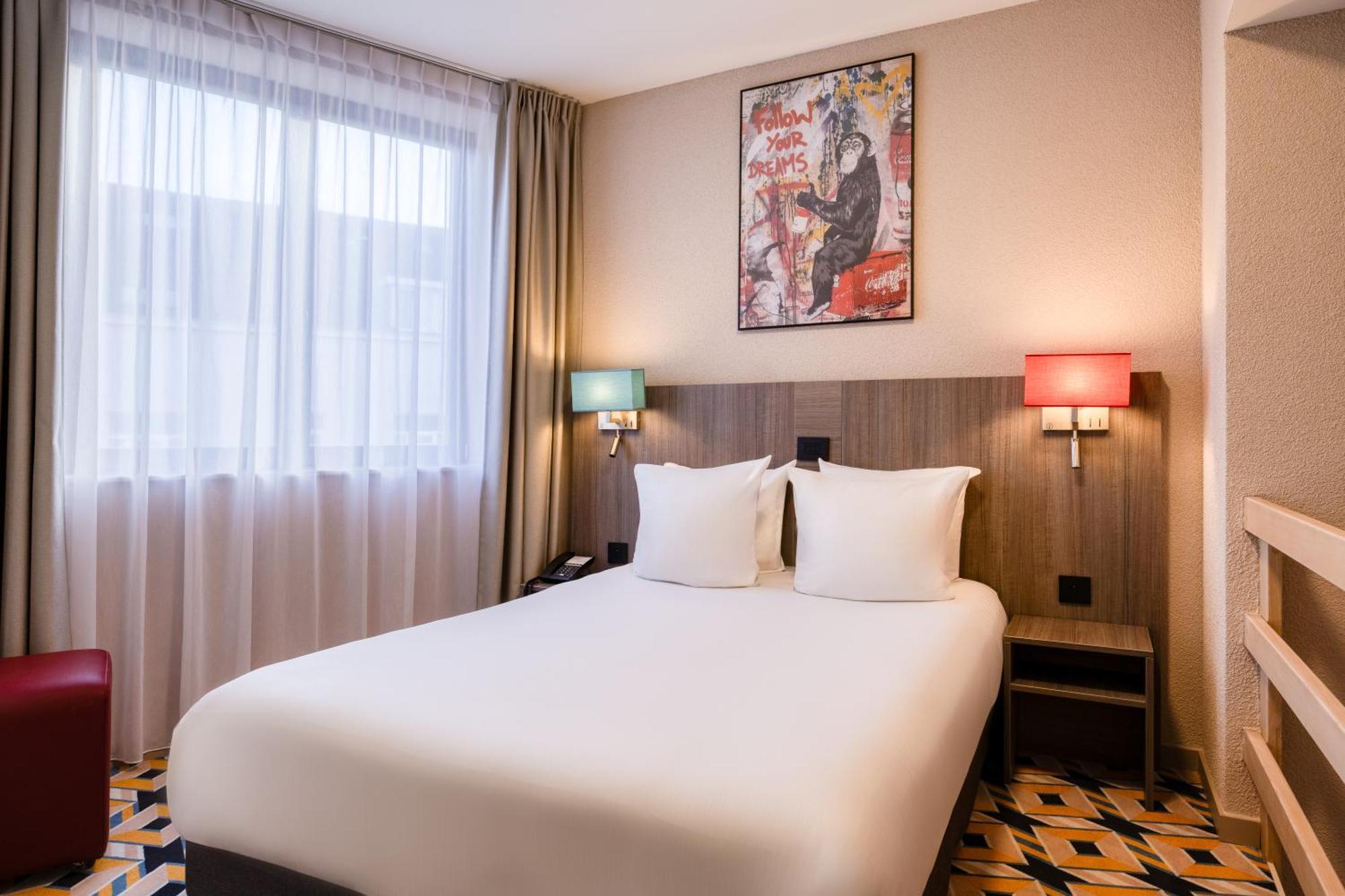 Alma Grand Place Hotel 3*