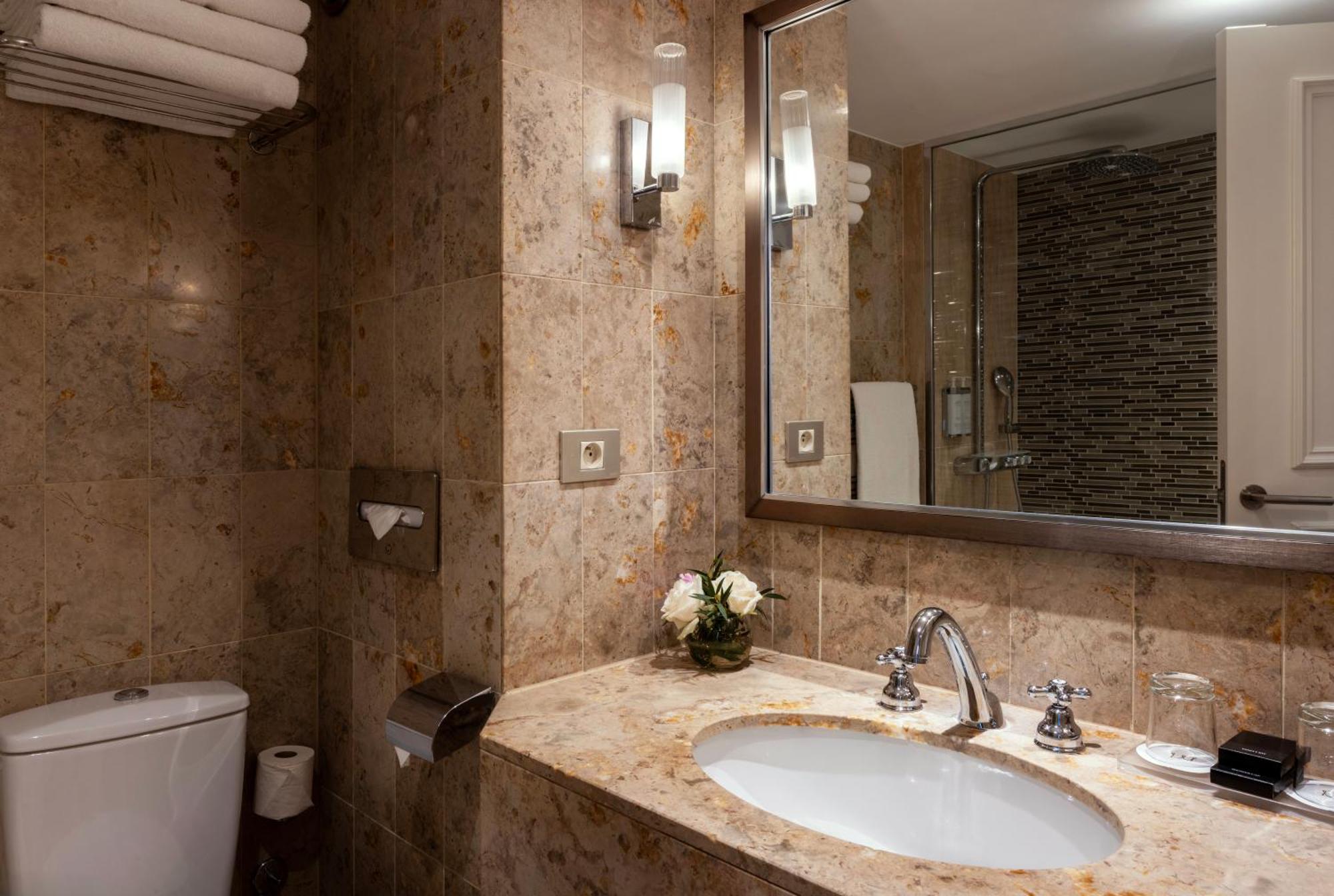 Warwick Grand-place 4*