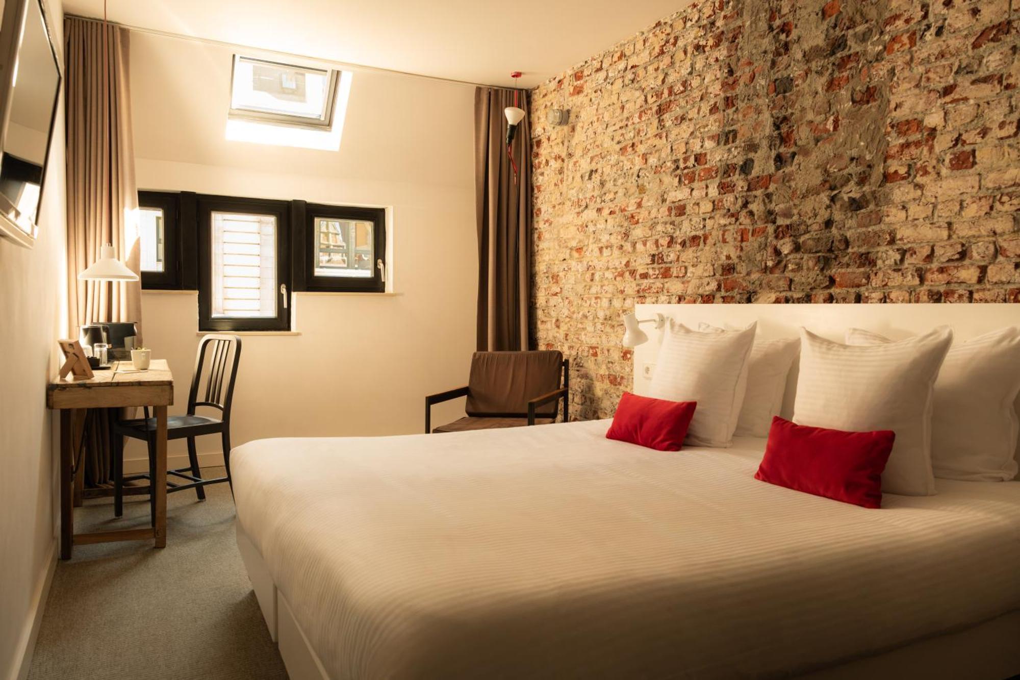 Hotel 9hotel 3*