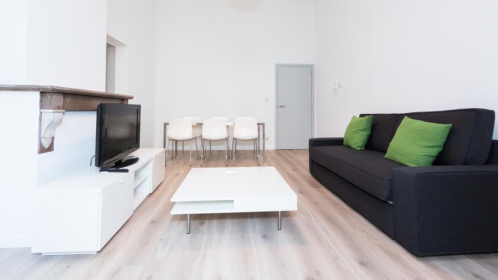 Apartment Louise Chatelain