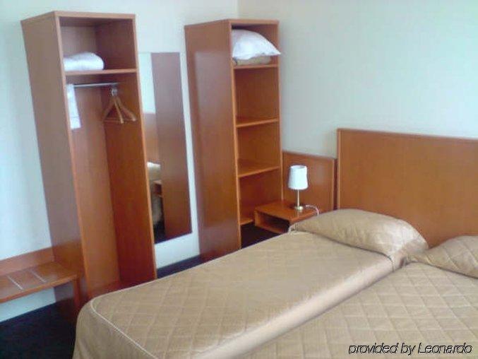 Khách sạn Belmont 3*