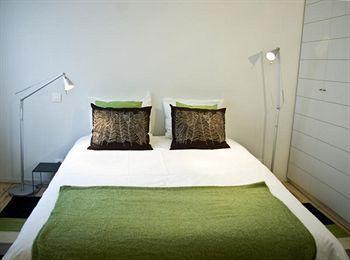 Typically 3* Brussels