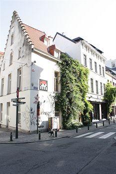Yawn Apartment Brussels