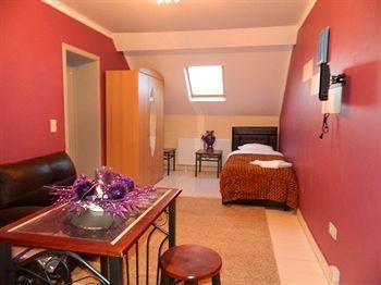 Sunrise Aparthotel 3*
