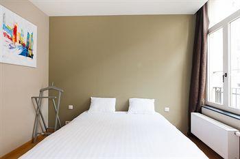 Smartflats - Monnaie Apartment Brussels