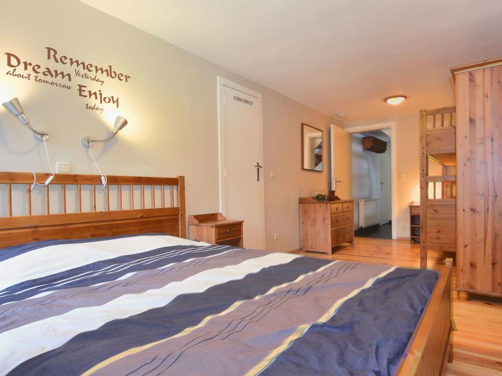 Spacious Chalet With Sauna In Daverdisse Chalet