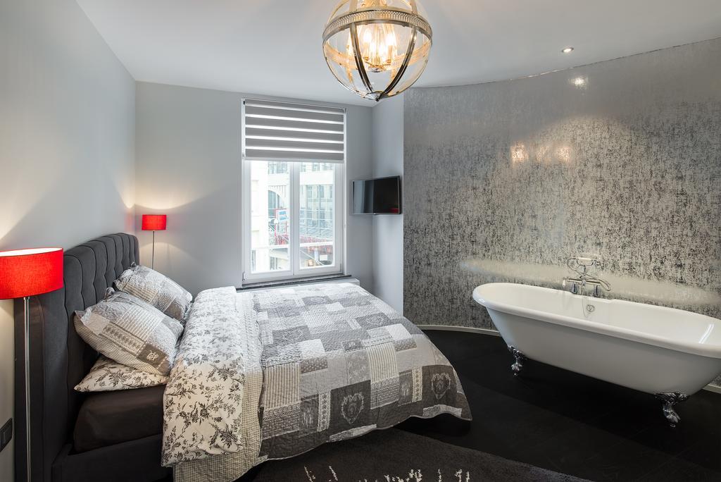 Bed & Breakfast In One 4*