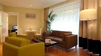 B-aparthotel Montgomery 4* Etterbeek