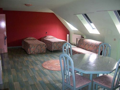 Evergreen Hotel