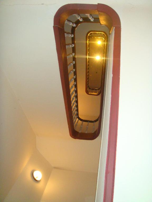 Aparthotel Appart-hotel Maison De La Lune - Petite D'etterbeek 3*