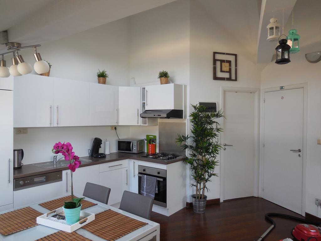 Apartment Centre