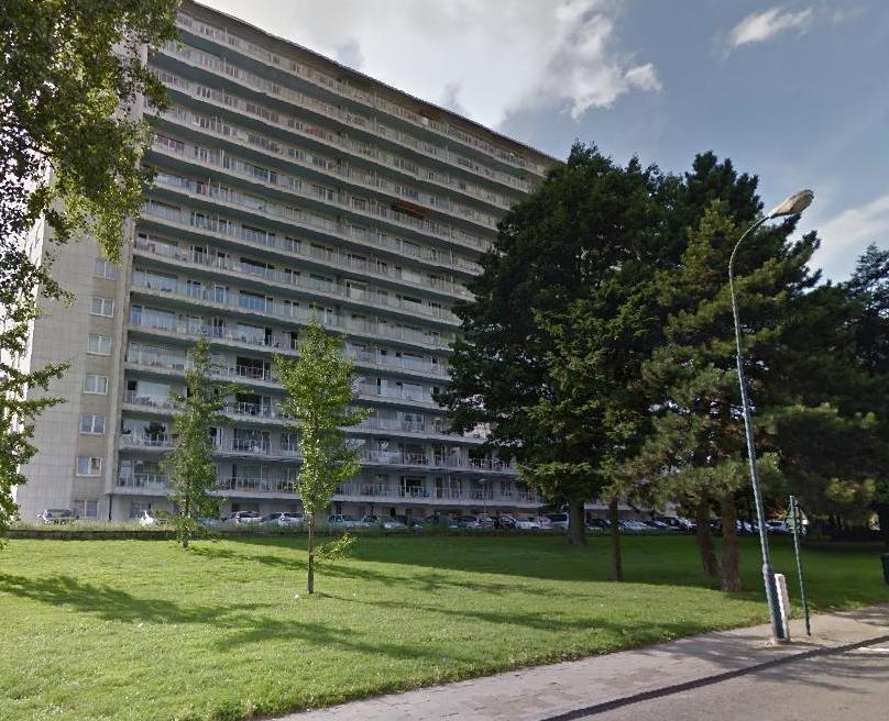 Atomium Apartment