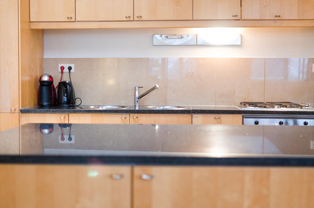 Apartment 3 Bedroom Penthouse *