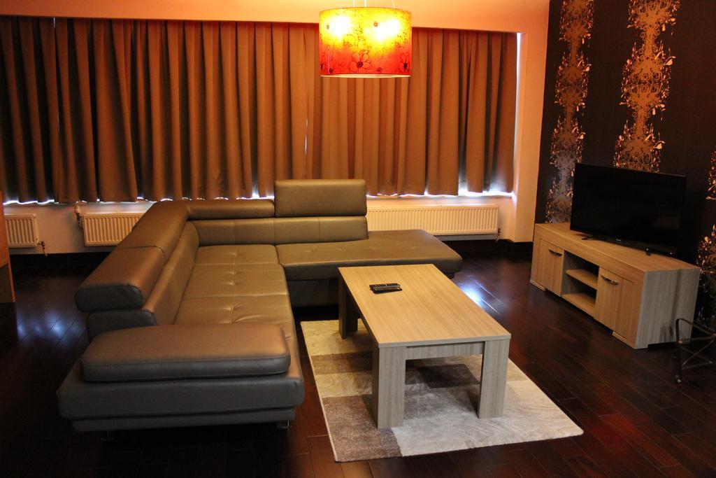 Flatcity Center Apartment *