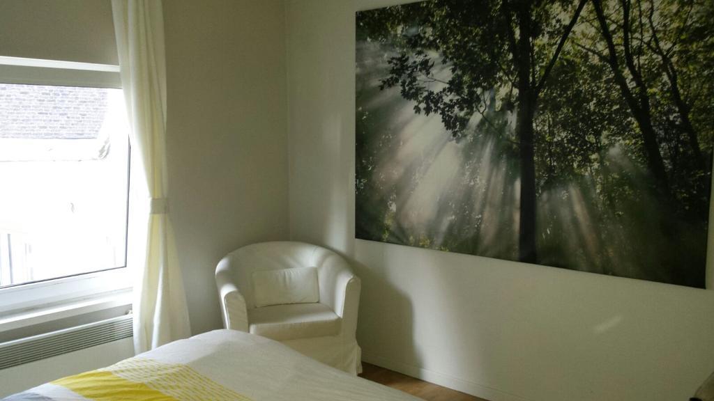 Central Yellow Apartment *