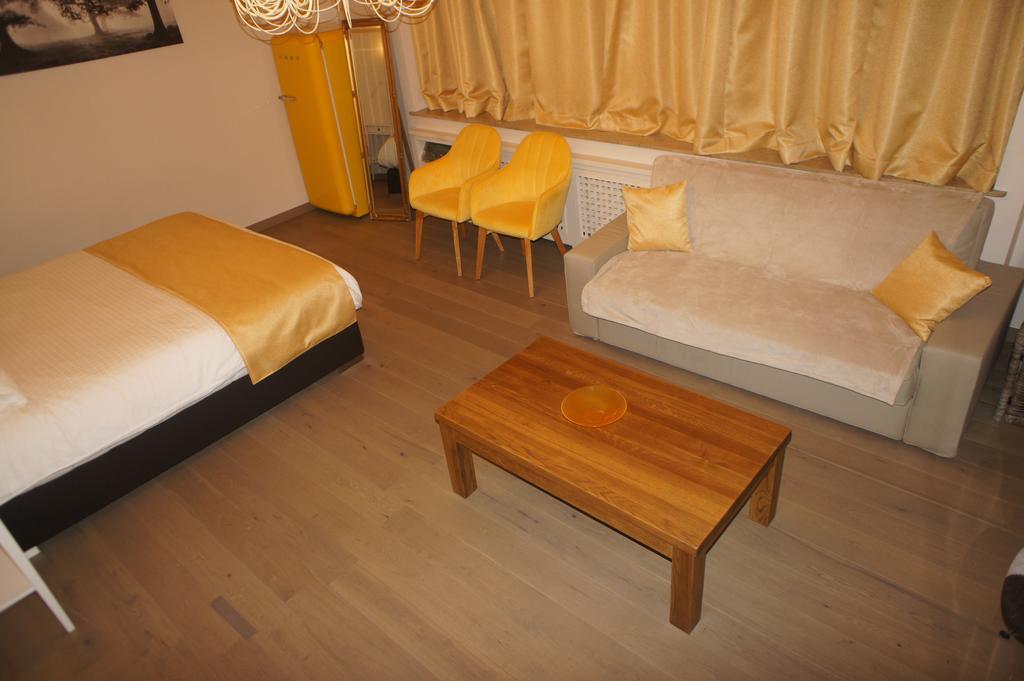 J And R Appartement *