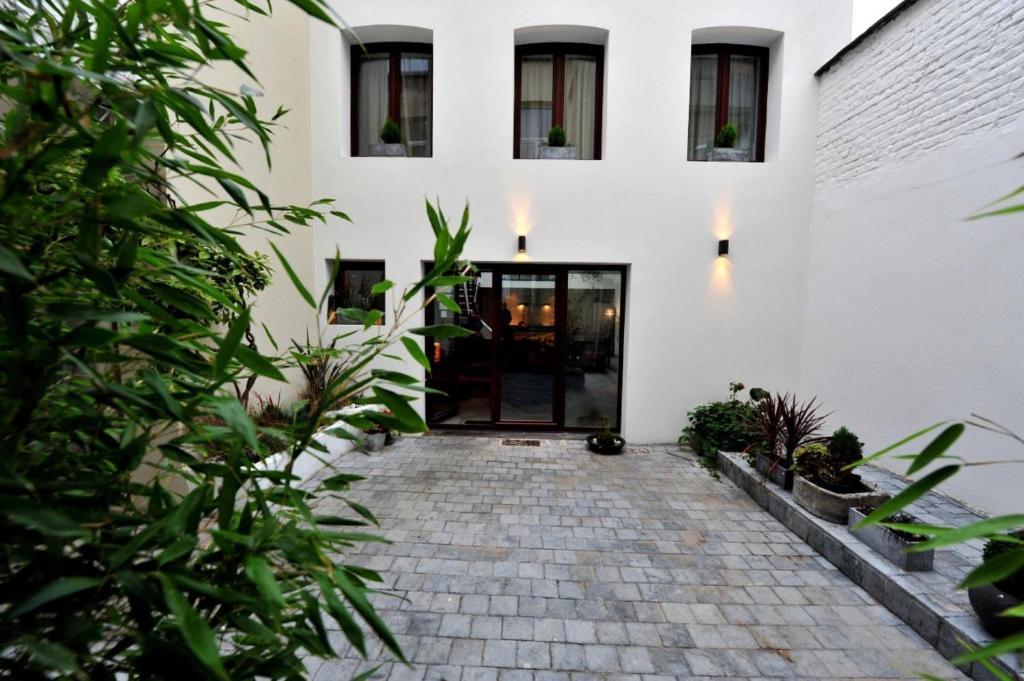 L'arbre De Vie Bed & Breakfast 3*