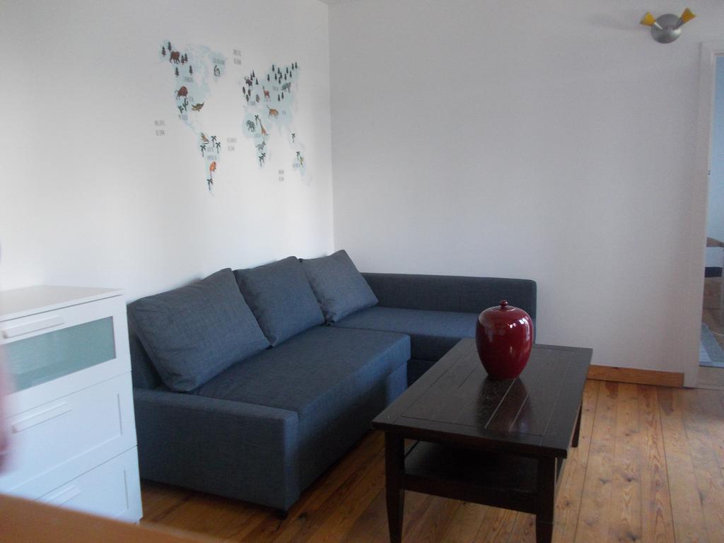 Trone Căn hộ Brussels